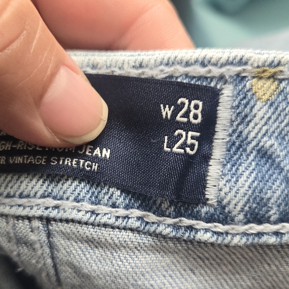 Hollister Ultra High Rise Mom Jeans Sz 7 Petite Or 28 Petite - Picture 4 of 11